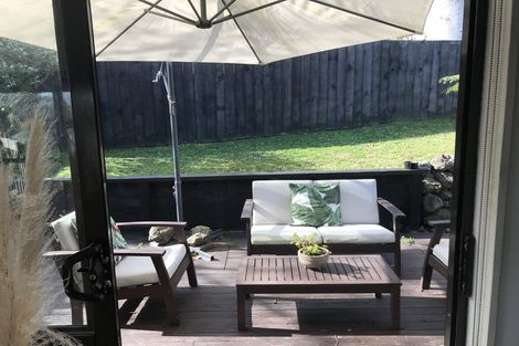 Photo of property in 79 Vipond Road, Stanmore Bay, Whangaparaoa, 0932