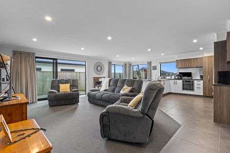 Photo of property in 28 Catalina Crescent, Burleigh, Blenheim, 7201