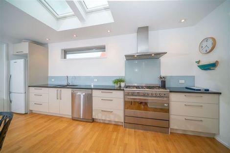 Photo of property in 23 Celia Street, Redcliffs, Christchurch, 8081