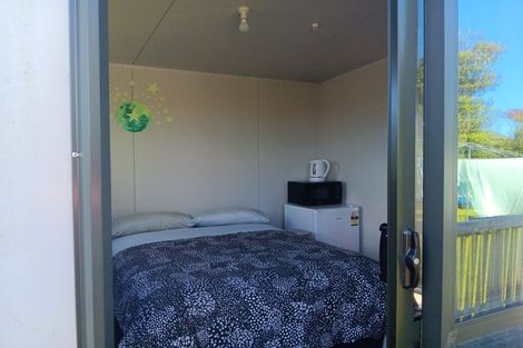 Photo of property in 240 Dowse Drive, Maungaraki, Lower Hutt, 5010