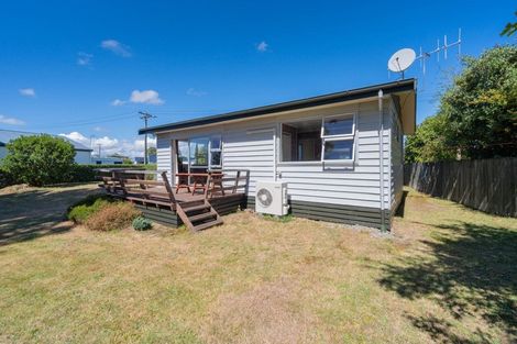 Photo of property in 25 Mckerrow Street, Te Anau, 9600