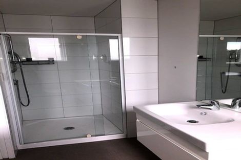 Photo of property in 19 Mallam Street, Karori, Wellington, 6012