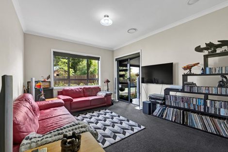 Photo of property in 69f Karamea Street, Whalers Gate, New Plymouth, 4310