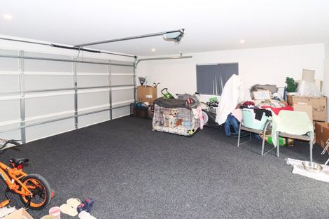 Photo of property in 4 Devon Lane, Carterton, 5713