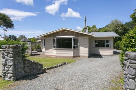 Photo of property in 39 Te Herekiekie Street, Turangi, 3334