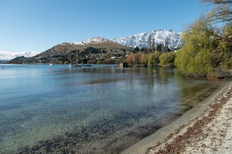 Photo of property in 47 Oregon Drive, Kelvin Heights, Queenstown, 9300