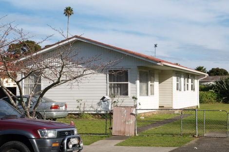 Photo of property in 16 Kivell Close, Mangere East, Auckland, 2024