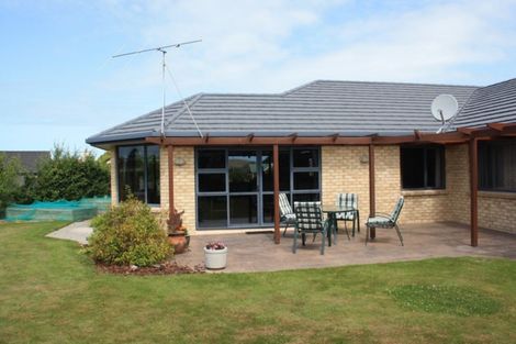 Photo of property in 22 Hannah Place, Holmes Hill, Oamaru, 9401