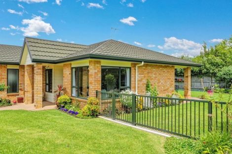 Photo of property in 13 Walnut Grove, Whakatane, 3120