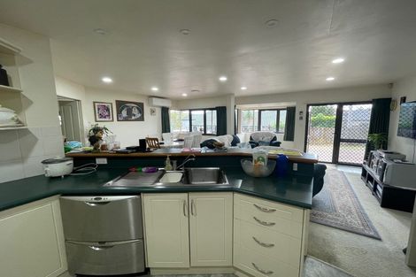 Photo of property in 43 Wairere Road, The Gardens, Auckland, 2105