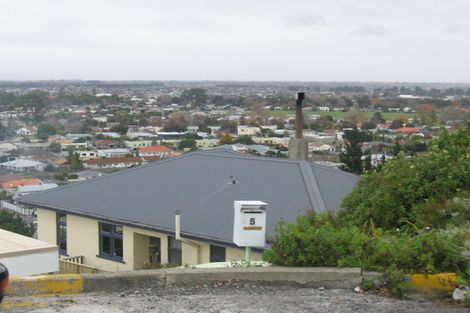 Photo of property in 5 Oliver Road, Hospital Hill, Napier, 4110
