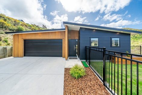Photo of property in 7 Margaret Mahy Drive, Blue Mountains, Upper Hutt, 5371