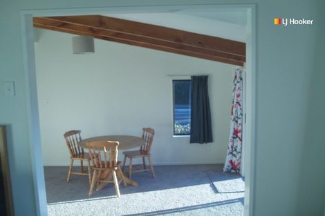 Photo of property in 9 Greenacres Street, Macandrew Bay, Dunedin, 9014