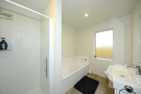 Photo of property in 30 Burnham School Road, Rolleston, 7614