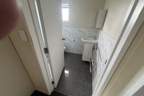 Photo of property in 26 Nile Road, Kelston, Auckland, 0602