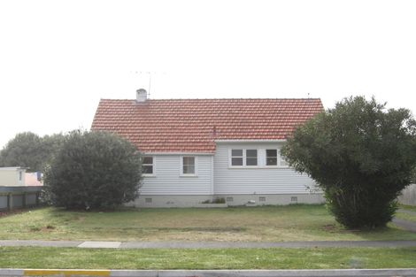 Photo of property in 60 Russell Road, Marewa, Napier, 4110
