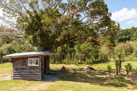 Photo of property in 149 Whaka Street, Maungaturoto, 0583