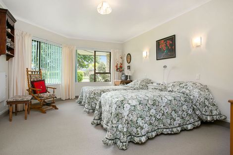 Photo of property in 260 Shakespeare Street, Leamington, Cambridge, 3432