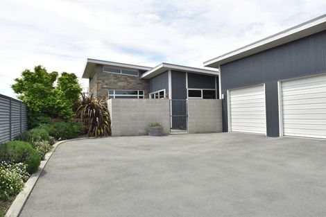 Photo of property in 31 Rhoboro Road, Twizel, 7901