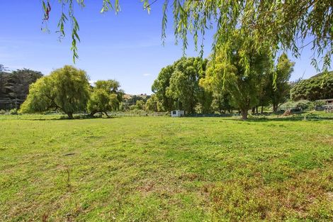 Photo of property in 18-20 Emerald Glen Road, Paekakariki, Paraparaumu, 5032