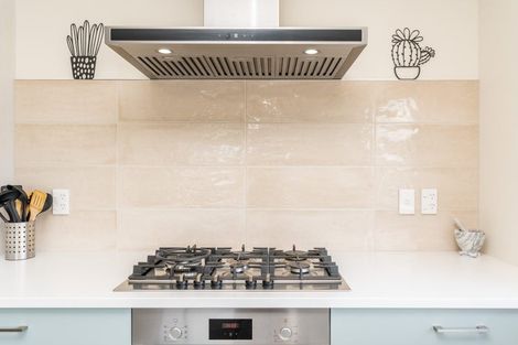 Photo of property in 17 Prestwich Rise, Churton Park, Wellington, 6037