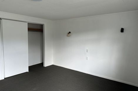 Photo of property in 7 Ellice Road, Totara Vale, Auckland, 0629