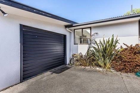 Photo of property in 15 Greenwood Place, Paraparaumu, 5032