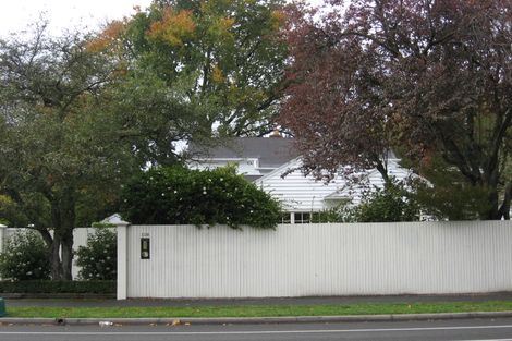 Photo of property in 108 Clyde Road, Ilam, Christchurch, 8041