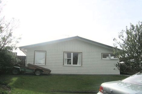 Photo of property in 18 Wattle Grove, Maungaraki, Lower Hutt, 5010