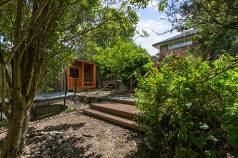 Photo of property in 158 Ruapehu Drive, Fitzherbert, Palmerston North, 4410