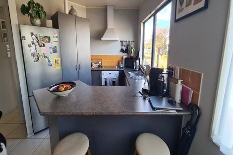 Photo of property in 4a Karamu Street, Te Atatu Peninsula, Auckland, 0610