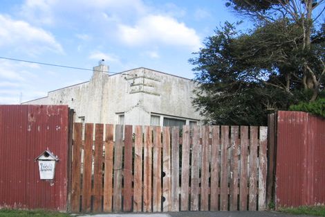 Photo of property in 100 Kings Crescent, Hutt Central, Lower Hutt, 5010