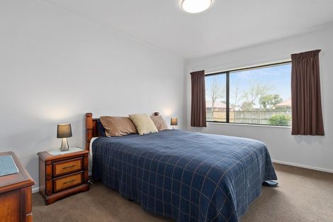 Photo of property in 27 Halcione Close, Flagstaff, Hamilton, 3210
