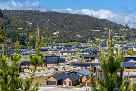 Photo of property in 14 Moonstone Street, Albert Town, Wanaka, 9305