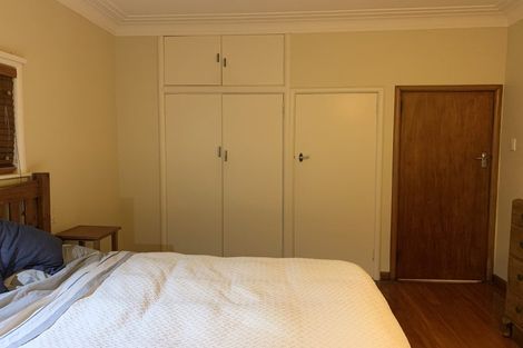 Photo of property in 14 Seaview Avenue, Northcote, Auckland, 0627