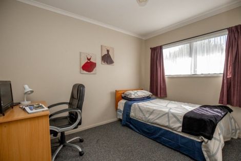 Photo of property in 54 Hayward Road, Ngatea, 3503