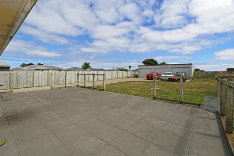 Photo of property in 32 Heaphy Road, Opunake, 4616