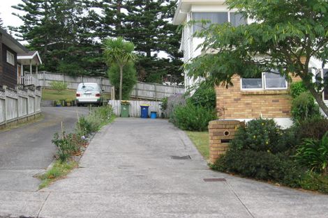 Photo of property in 1/1 Delamare Court, Sunnynook, Auckland, 0632