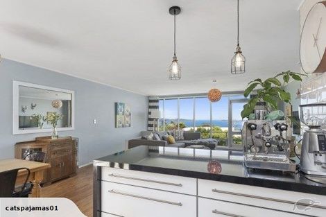 Photo of property in 267b Dowse Drive, Maungaraki, Lower Hutt, 5010