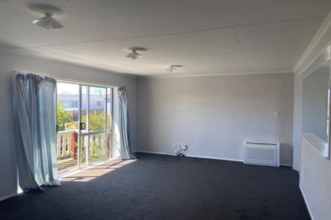 Photo of property in 8 O'byrne Street, Waikiwi, Invercargill, 9810