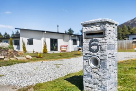 Photo of property in 6 Little Maude Drive, Lake Hawea, Wanaka, 9382