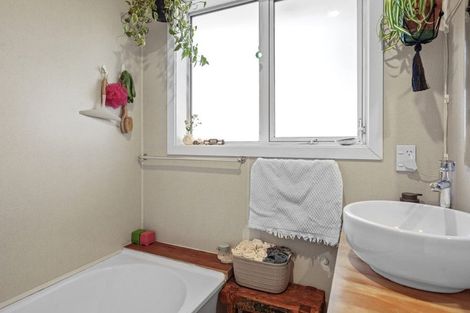 Photo of property in 10 Brabourne Street, Hillsborough, Christchurch, 8022