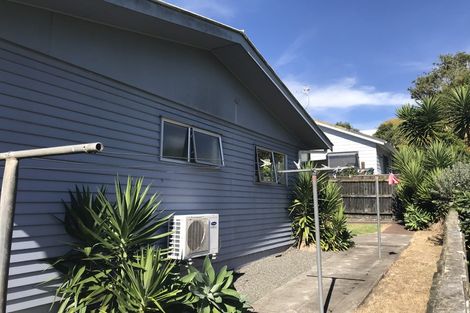 Photo of property in 3 Haverstock Road, Sandringham, Auckland, 1025