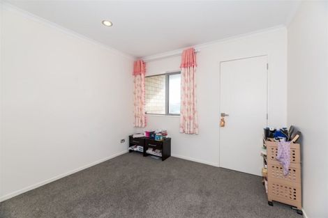 Photo of property in 23 Vino Cina Heights, Ranui, Auckland, 0612