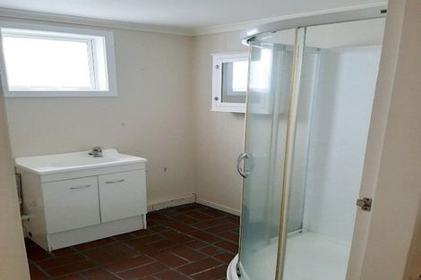 Photo of property in 43 Warwick Street, Wilton, Wellington, 6012