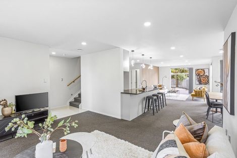 Photo of property in 202 Porchester Road, Takanini, 2112