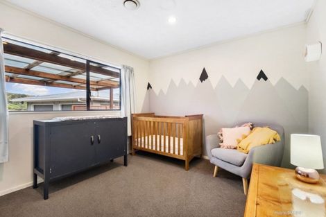 Photo of property in 3b Buller Grove, Naenae, Lower Hutt, 5011