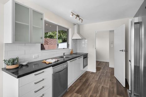 Photo of property in 56 Charnwood Crescent, Bishopdale, Christchurch, 8051