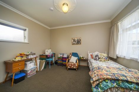 Photo of property in 25 Limbrick Street, Terrace End, Palmerston North, 4410
