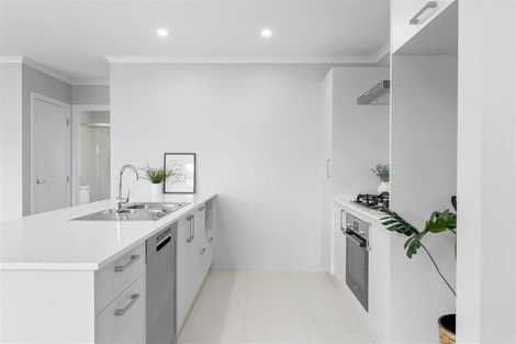 Photo of property in 69 Waruhia Crescent, Rototuna North, 3281